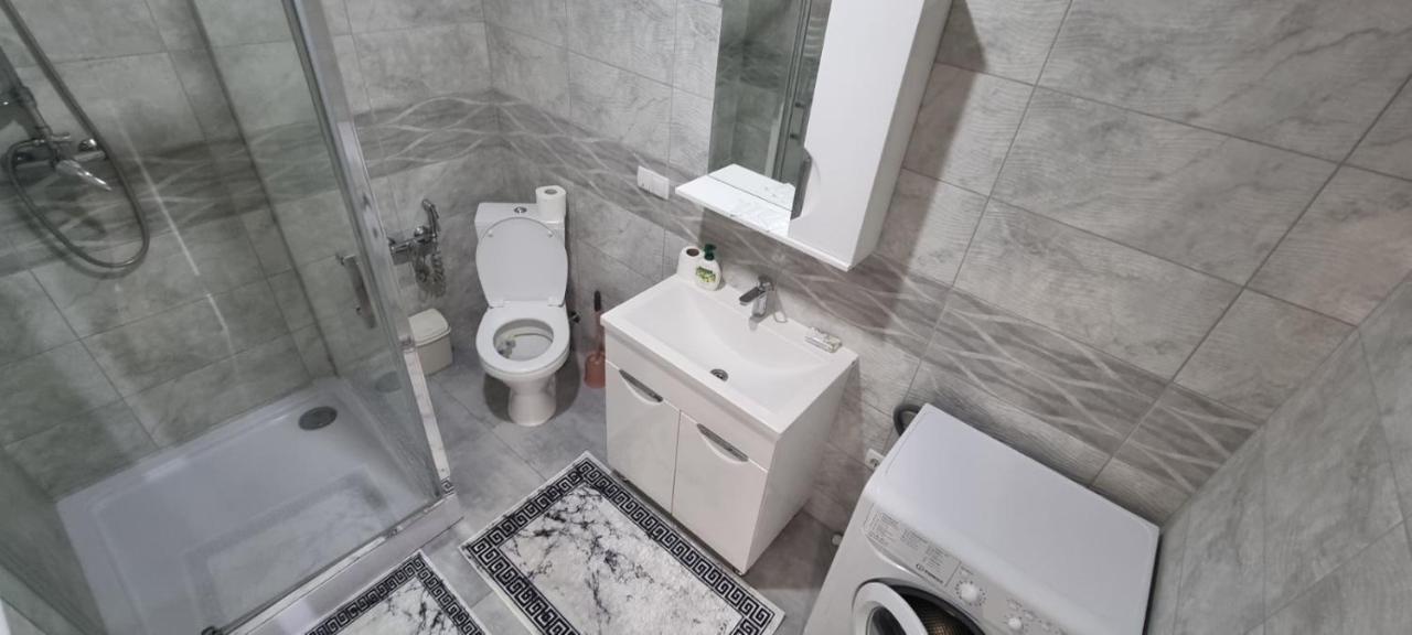 Затишна Двокімнатна Квартира Ternopil Kültér fotó